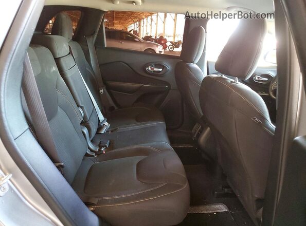 1C4PJLCB5GW234569 2016 JEEP CHEROKEE Silver Rear seats view
