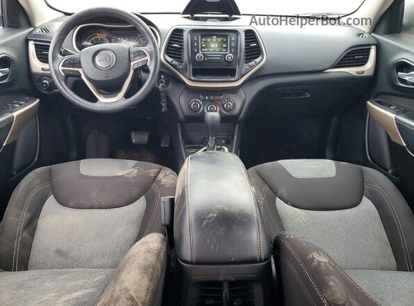 1C4PJLCB5JD566675 2018 JEEP CHEROKEE Silver Вид панелі приладів