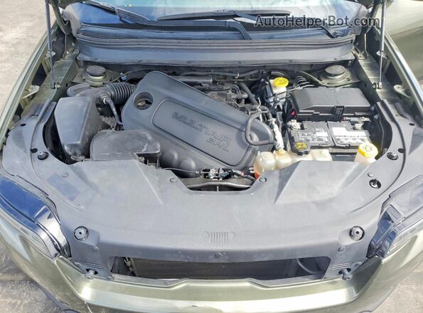 1C4PJLCB5KD370916 2019 JEEP CHEROKEE Green უკანა სალონის ხედი