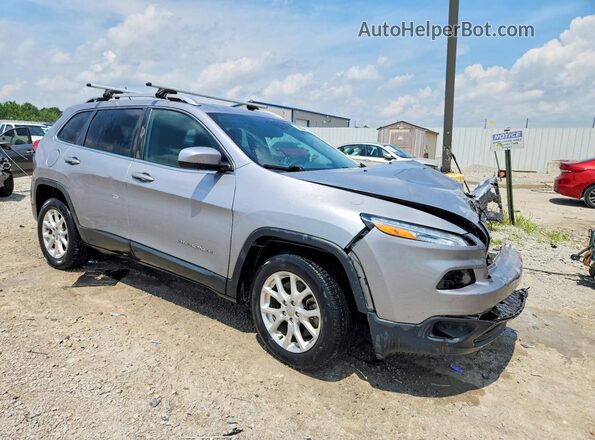 1C4PJLCB6JD615740 2018 JEEP CHEROKEE Silver Delantero derecho