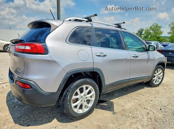 1C4PJLCB6JD615740 2018 JEEP CHEROKEE Silver Trasero derecho