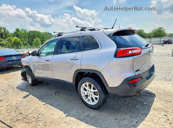 1C4PJLCB6JD615740 2018 JEEP CHEROKEE Silver Trasero izquierdo