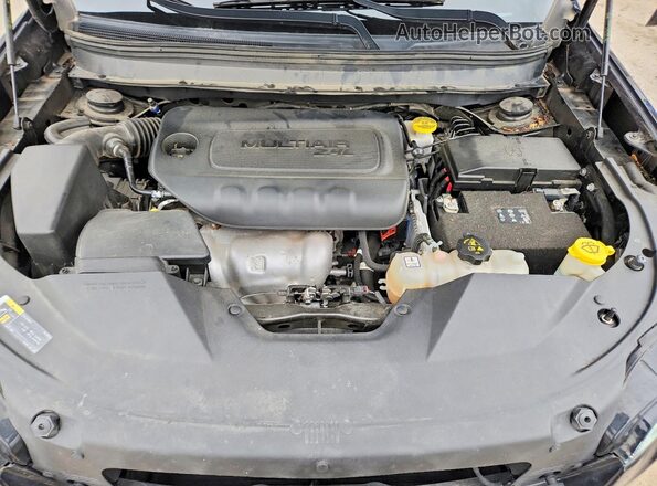 1C4PJLCB6KD454291 2019 JEEP CHEROKEE Black Vista del compartimento del motor