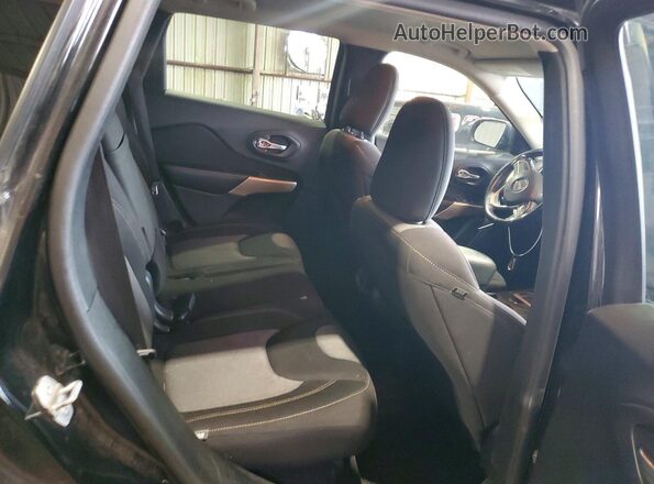 1C4PJLCB7JD557458 2018 JEEP CHEROKEE Black Vista de los asientos traseros