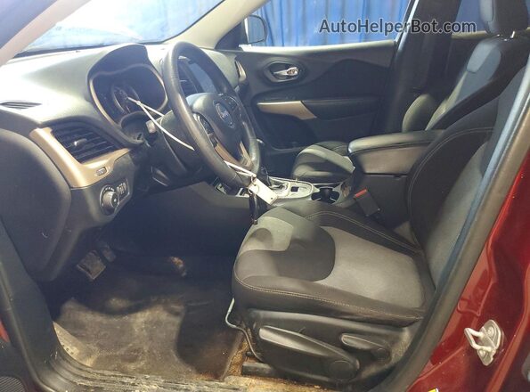1C4PJLCB7JD612166 2018 JEEP CHEROKEE Maroon Widok wnętrza z przodu