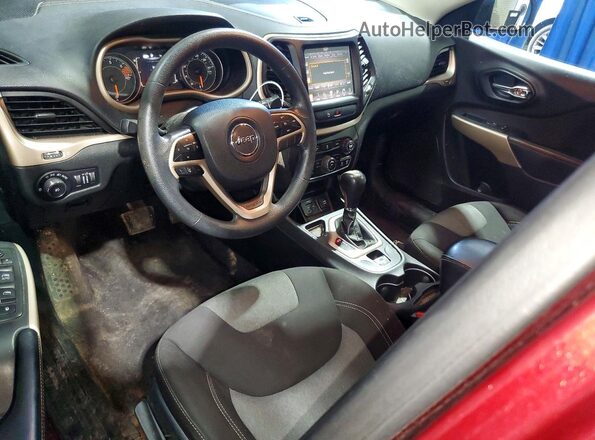 1C4PJLCB7JD612166 2018 JEEP CHEROKEE Maroon Widok deski rozdzielczej