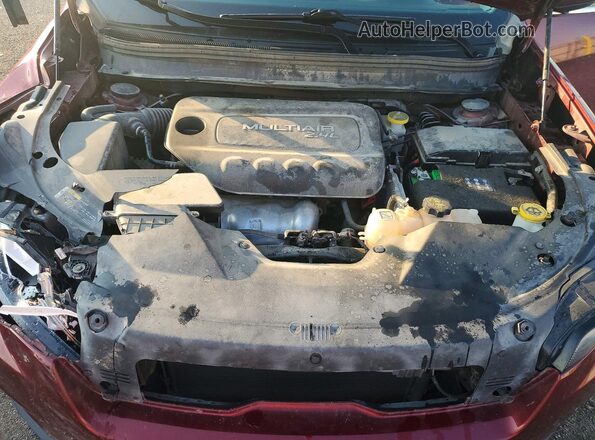 1C4PJLCB7KD145235 2019 JEEP CHEROKEE Maroon Vista del compartimento del motor