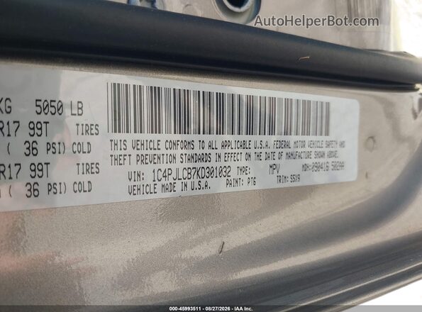 1C4PJLCB7KD301032 2019 JEEP CHEROKEE Gray Engine compartment view