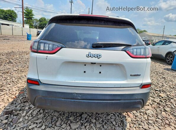 1C4PJLCB7KD331941 2019 JEEP CHEROKEE White Rear view