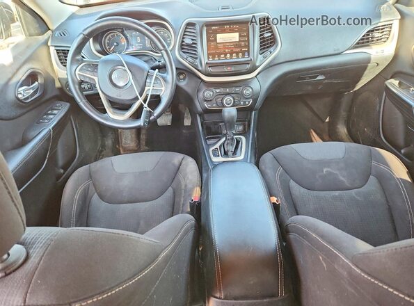 1C4PJLCB8GW185495 2016 JEEP CHEROKEE Black Widok deski rozdzielczej