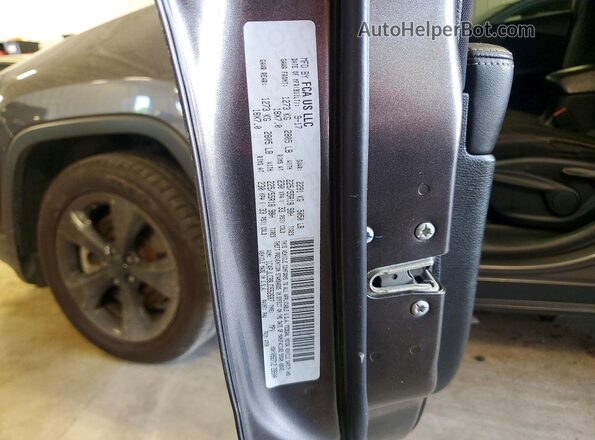 1C4PJLCB8JD552687 2018 JEEP CHEROKEE Gray VIN sticker view