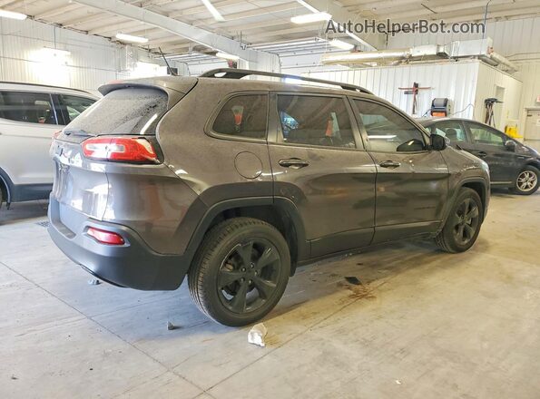 1C4PJLCB8JD552687 2018 JEEP CHEROKEE Gray Rear right