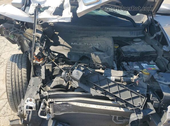 1C4PJLCB8JD605372 2018 JEEP CHEROKEE Silver Շարժիչի բաժամունքի տեսք