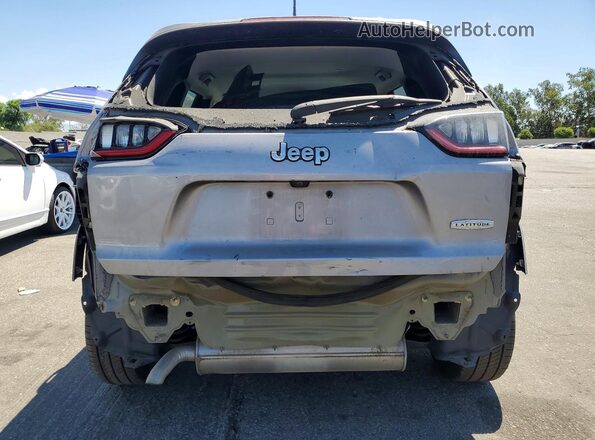 1C4PJLCB8KD284709 2019 JEEP CHEROKEE Серебряный Вид сзади