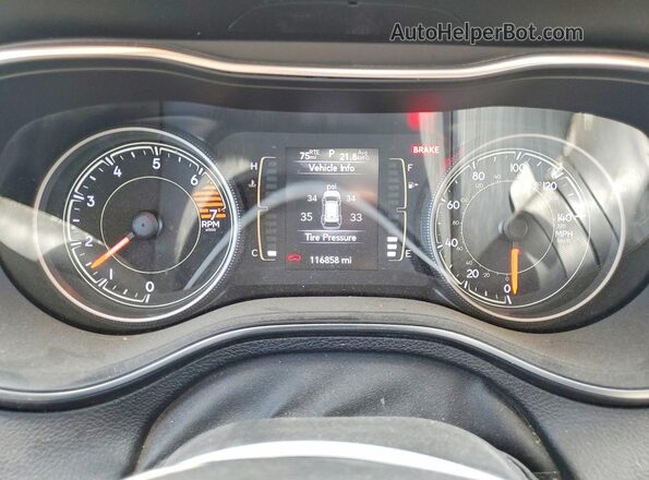 1C4PJLCB8KD284709 2019 JEEP CHEROKEE Серебряный Вид щитка приборов