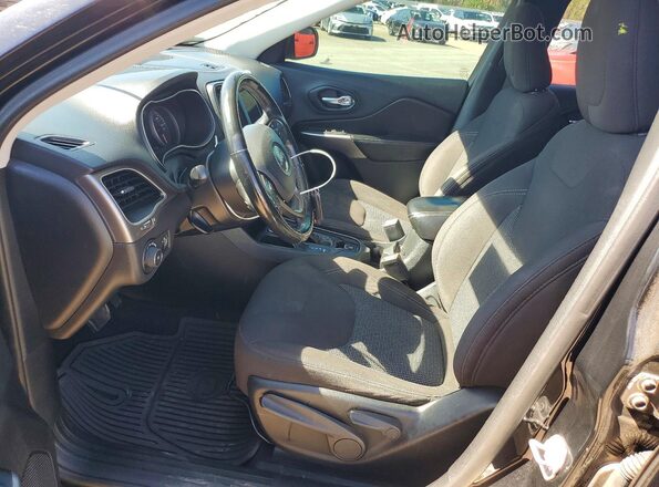 1C4PJLCB8KD348747 2019 JEEP CHEROKEE Черный Вид салона спереди