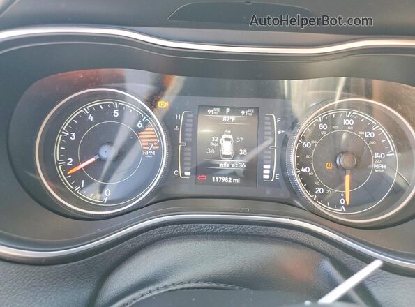1C4PJLCB8KD348747 2019 JEEP CHEROKEE Черный Вид щитка приборов