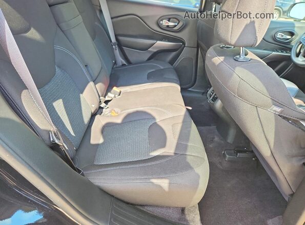 1C4PJLCB9KD109949 2019 JEEP CHEROKEE Черный Вид задних сидений