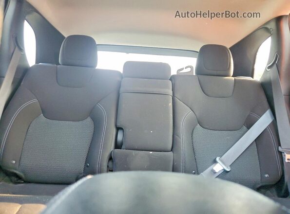 1C4PJLCB9KD377058 2019 JEEP CHEROKEE Бордовый Вид задних сидений
