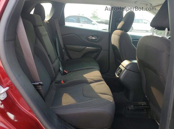 1C4PJLCB9KD377058 2019 JEEP CHEROKEE Бордовый Вид задней части салона