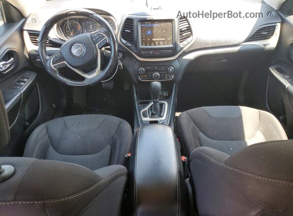 1C4PJLCBXGW212650 2016 JEEP CHEROKEE Silver Dashboard view