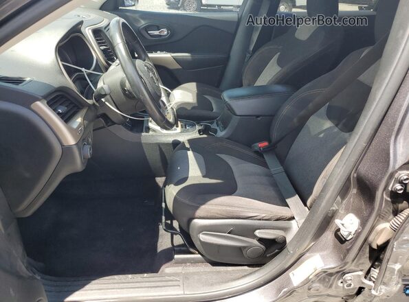 1C4PJLCBXJD544333 2018 JEEP CHEROKEE Gray Front interior view