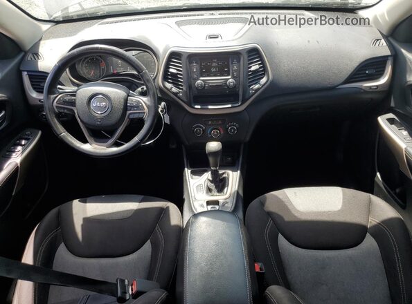 1C4PJLCBXJD544333 2018 JEEP CHEROKEE Gray Dashboard view