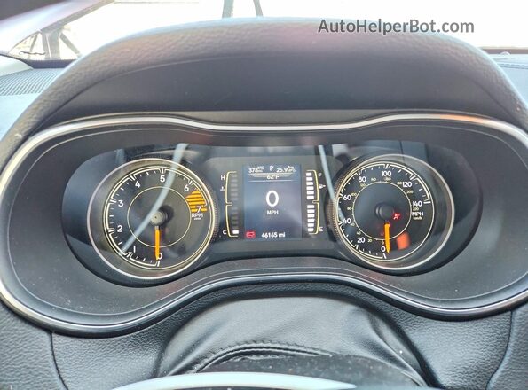 1C4PJLCBXKD110396 2019 JEEP CHEROKEE Красный Вид щитка приборов