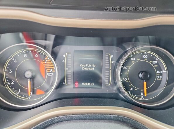 1C4PJLCS4GW125469 2016 JEEP CHEROKEE Silver Instrument cluster view