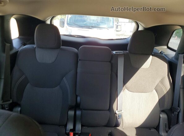 1C4PJLCS5HW643057 2017 JEEP CHEROKEE Black Rear seats view