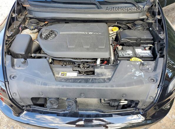 1C4PJLCS5HW643057 2017 JEEP CHEROKEE Black Engine compartment view