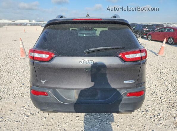 1C4PJLCS8HW574283 2017 JEEP CHEROKEE Gray Rear view