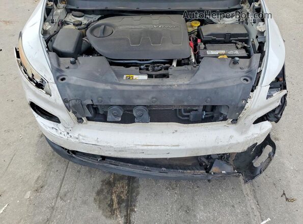 1C4PJLCS9GW126407 2016 JEEP CHEROKEE White Engine compartment view