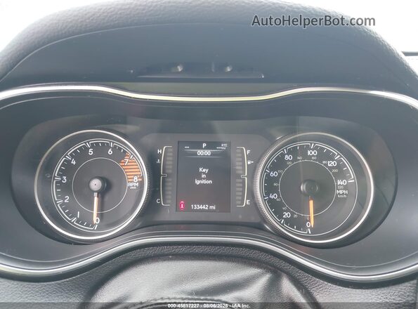 1C4PJLCX0KD312854 2019 JEEP CHEROKEE White უკანა სავარძლების ხედი