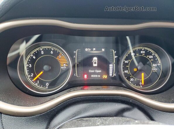 1C4PJLCX4JD584094 2018 JEEP CHEROKEE Blue ხელსაწყოთა პანელის ხედი