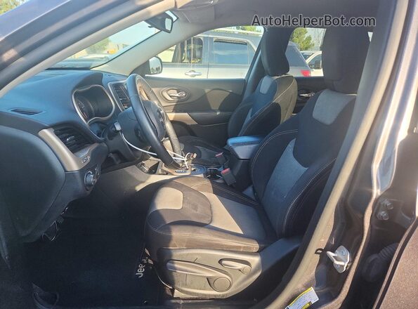 1C4PJLCX5JD527855 2018 JEEP CHEROKEE Charcoal Vista interior delantera