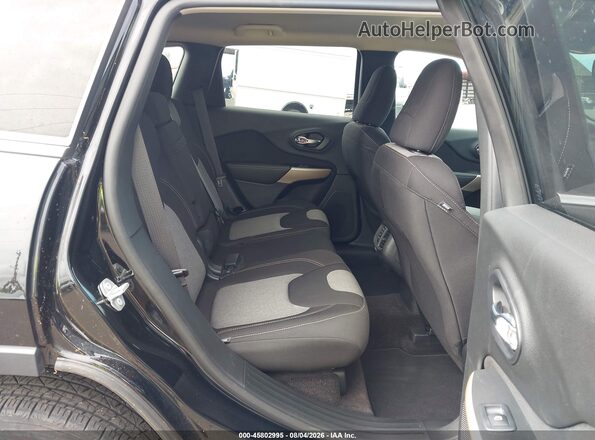 1C4PJLCX6JD595131 2018 JEEP CHEROKEE Black Widok naklejki z numerem VIN