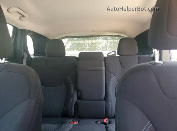 1C4PJLCX6KD111119 2019 JEEP CHEROKEE Red უკანა სავარძლების ხედი