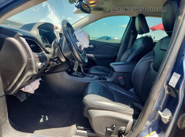 1C4PJLDB0LD652543 2020 JEEP CHEROKEE Blue Front interior view