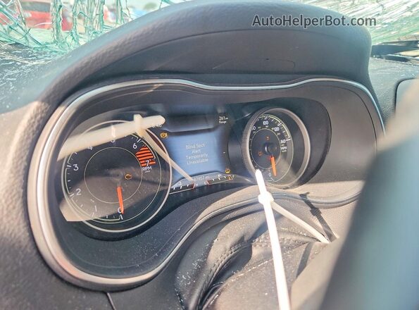 1C4PJLDB1LD565539 2020 JEEP CHEROKEE Black Widok zestawu wskaźników