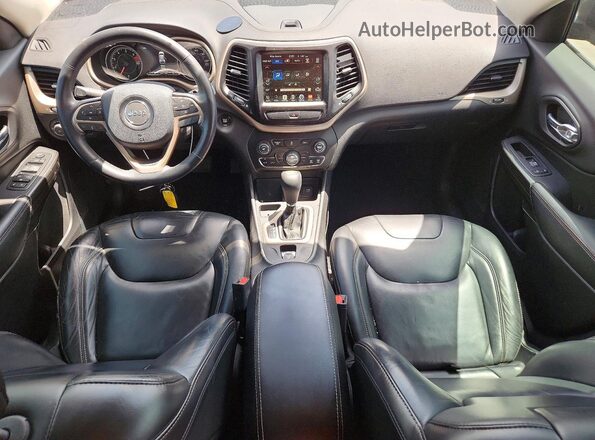 1C4PJLDB2HW522646 2017 JEEP CHEROKEE Серый Вид панели приборов