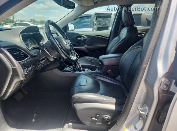 1C4PJLDB2LD505009 2020 JEEP CHEROKEE Silver Вид салону спереду