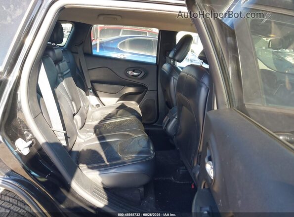 1C4PJLDB4HW561481 2017 JEEP CHEROKEE Black Widok naklejki z numerem VIN