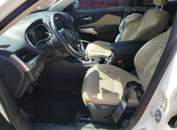 1C4PJLDB4HW613465 2017 JEEP CHEROKEE Белый Вид салона спереди