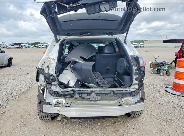 1C4PJLDB6KD416199 2019 JEEP CHEROKEE White Rear view