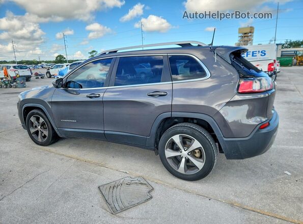 1C4PJLDB7KD143211 2019 JEEP CHEROKEE Gray Trasero izquierdo