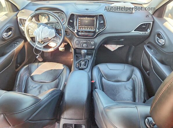 1C4PJLDB9KD184052 2019 JEEP CHEROKEE White Dashboard view