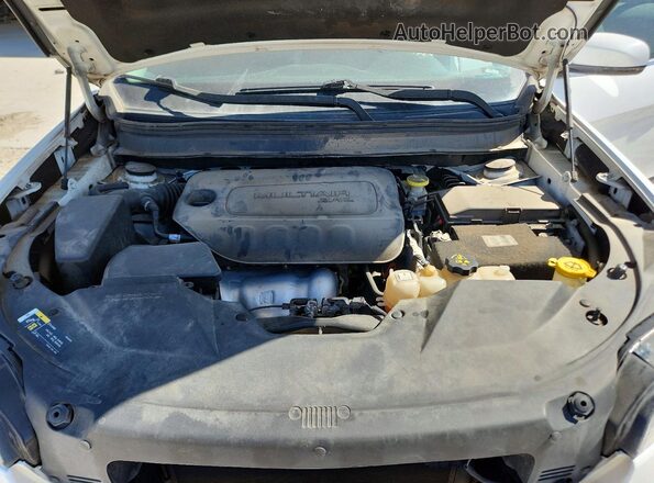 1C4PJLDBXLD505016 2020 JEEP CHEROKEE White Engine compartment view