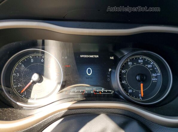 1C4PJLDSXHW507716 2017 JEEP CHEROKEE Серебряный Вид щитка приборов