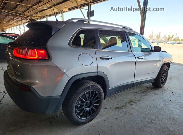 1C4PJLLB0KD202889 2019 JEEP CHEROKEE Silver უკანა მარჯვენა